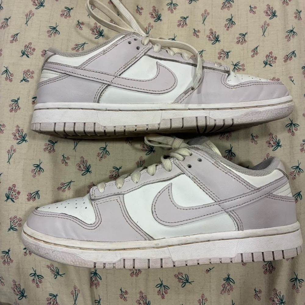 Nike Women’s Dunk Low 'Venice' Size 7 Used